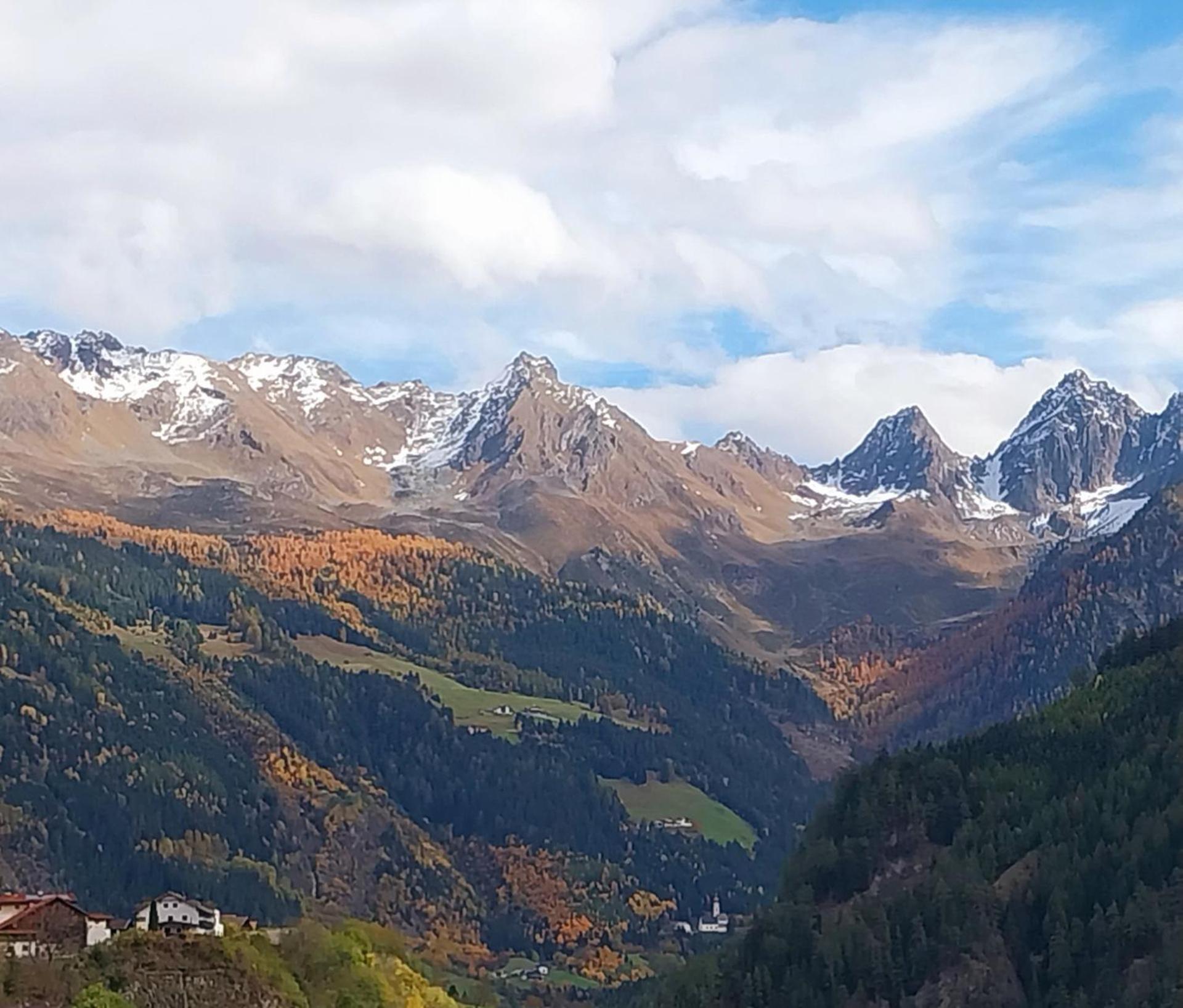 Burg Laudegg Blick Daire Faggen Dış mekan fotoğraf